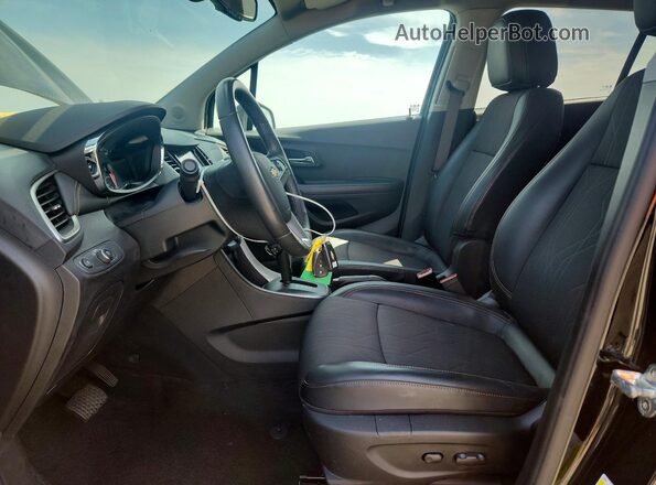 KL7CJPSB1LB025206 2020 CHEVROLET TRAX Black 