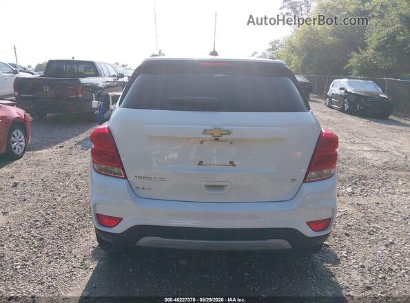 KL7CJPSB2JB671156 2018 CHEVROLET TRAX Белый 