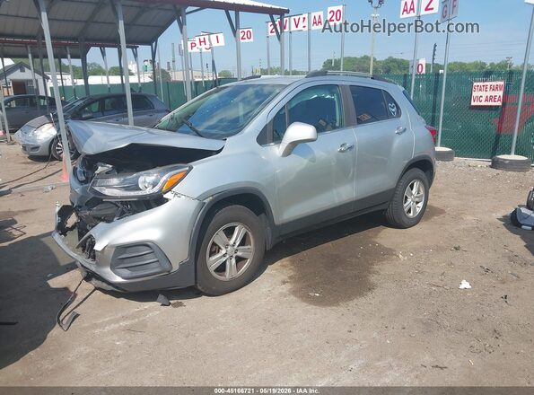 KL7CJPSB5HB203142 2017 CHEVROLET TRAX Silver წინა მარცხენა ხედი სამი მეოთხედიდან