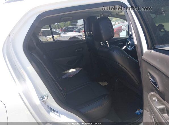 KL7CJPSB6KB755739 2019 CHEVROLET TRAX White Vista de la etiqueta del VIN