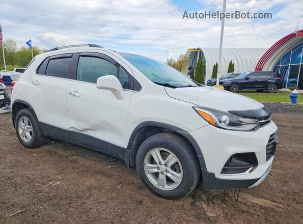 KL7CJPSB8JB671890 2018 CHEVROLET TRAX White 