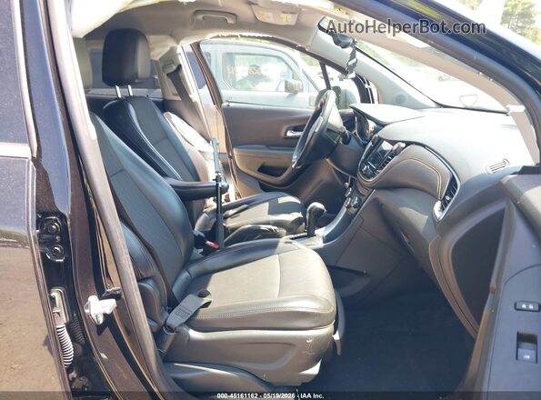 KL7CJPSB8KB877941 2019 CHEVROLET TRAX Black Front interior view