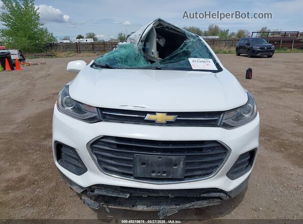 KL7CJPSM1NB509784 2022 CHEVROLET TRAX White Vista interior trasera