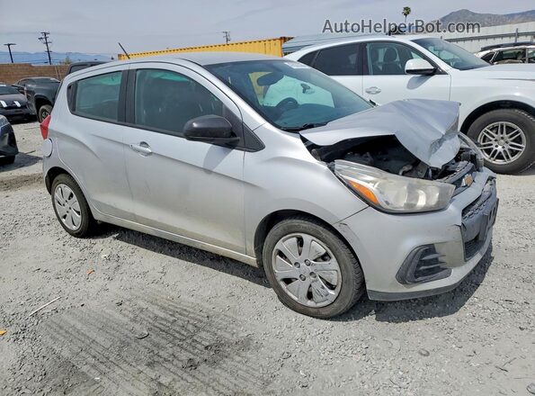 KL8CA6SA7JC461921 2018 CHEVROLET SPARK Silver Delantero derecho