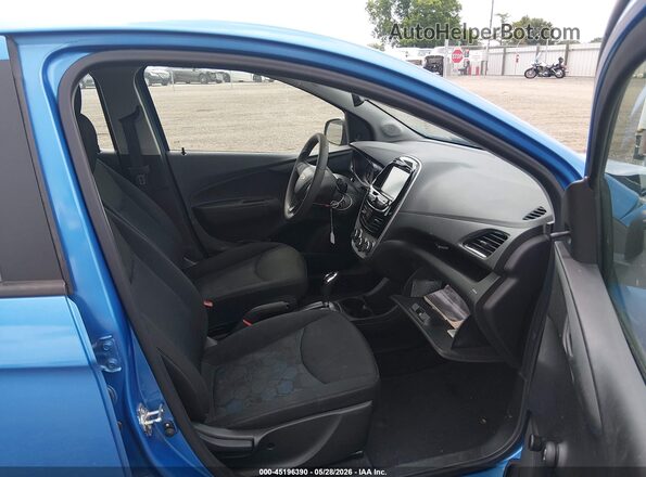 KL8CB6SA2JC471303 2018 CHEVROLET SPARK Blue Widok wnętrza z przodu