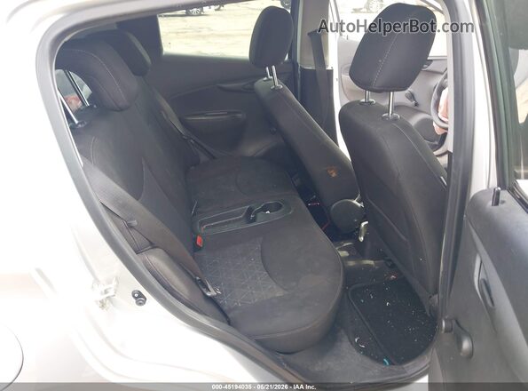 KL8CB6SA2LC410598 2020 CHEVROLET SPARK Silver Widok naklejki z numerem VIN