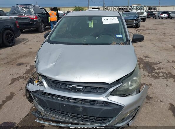 KL8CB6SA2LC410598 2020 CHEVROLET SPARK Silver Widok deski rozdzielczej