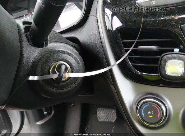 KL8CB6SA2MC703192 2021 CHEVROLET SPARK Silver Widok deski rozdzielczej
