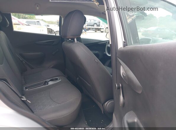 KL8CB6SA4MC703338 2021 CHEVROLET SPARK Silver Вид наклейки з VIN-кодом