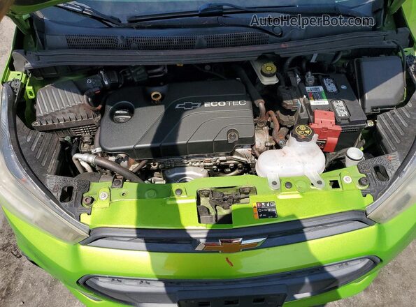 KL8CB6SA7GC603402 2016 CHEVROLET 1500 Green Widok wnętrza z tyłu