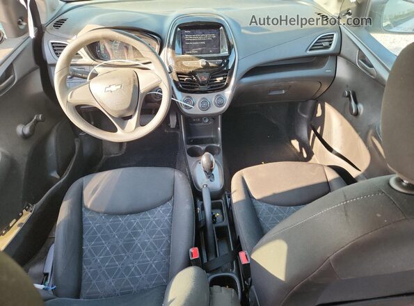 KL8CB6SA7NC010782 2022 CHEVROLET SPARK Серебряный Вид панели приборов