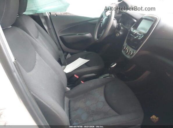 KL8CB6SA8GC550757 2016 CHEVROLET SPARK White წინა სალონის ხედი
