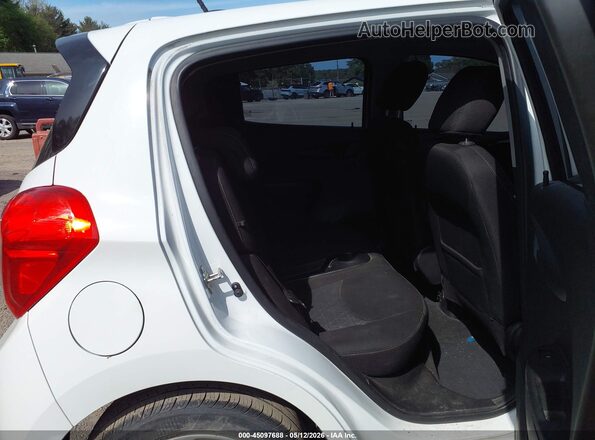 KL8CD6SA4KC722625 2019 CHEVROLET SPARK White Вид наклейки з VIN-кодом