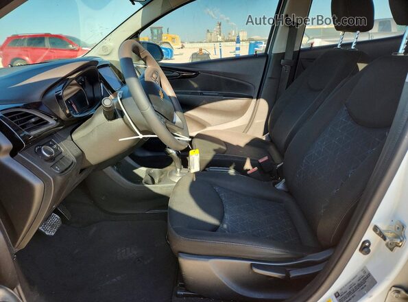 KL8CD6SA4MC710915 2021 CHEVROLET SPARK White 