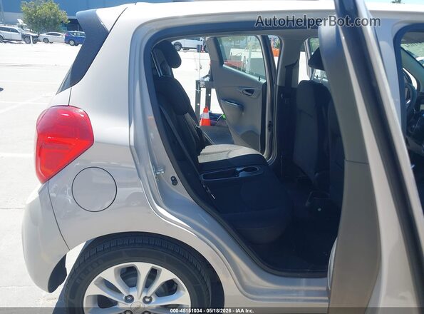 KL8CD6SA5MC750310 2021 CHEVROLET SPARK Tan VIN կոդի պիտակի տեսք