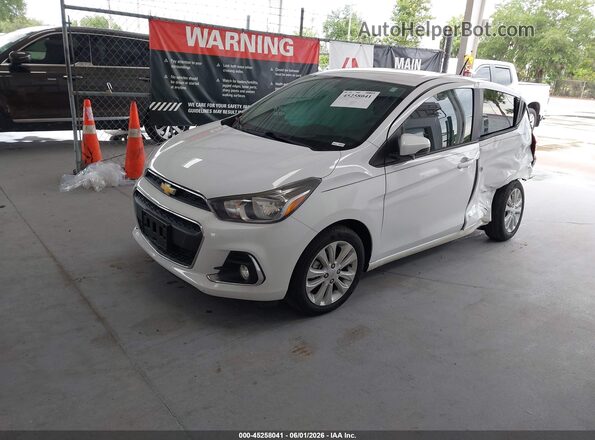 KL8CD6SA6HC800976 2017 CHEVROLET SPARK White Front left