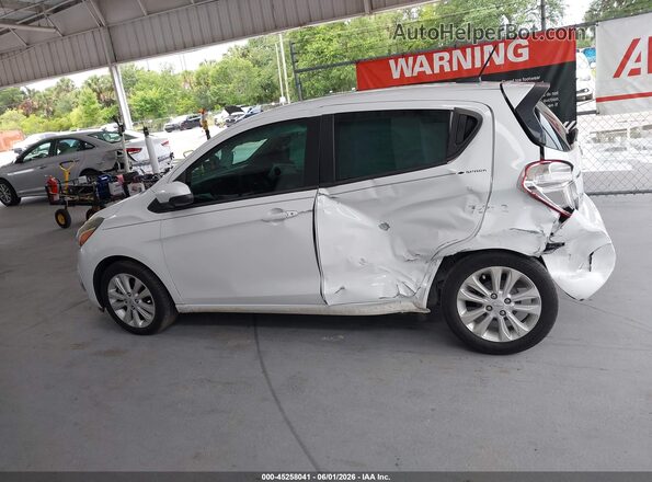 KL8CD6SA6HC800976 2017 CHEVROLET SPARK White 360 interior view