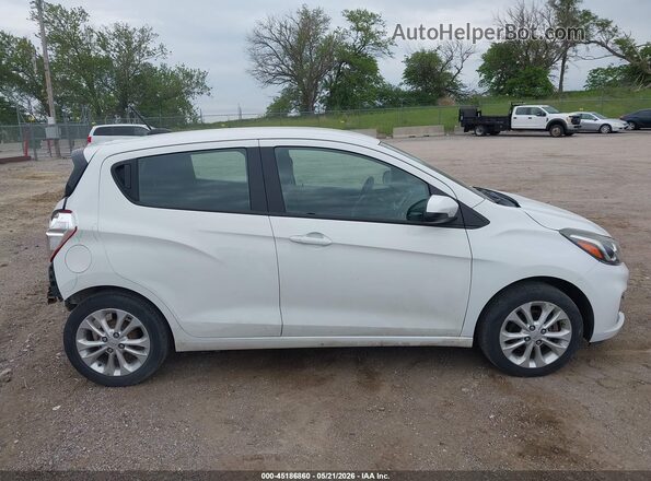 KL8CD6SA6KC753391 2019 CHEVROLET SPARK White Widok wnętrza 360 stopni
