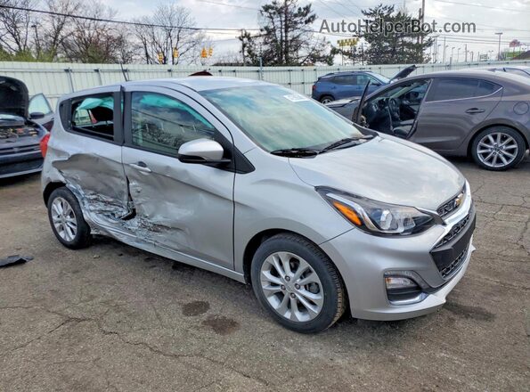 KL8CD6SA8KC720554 2019 CHEVROLET SPARK Silver Передня права чверть