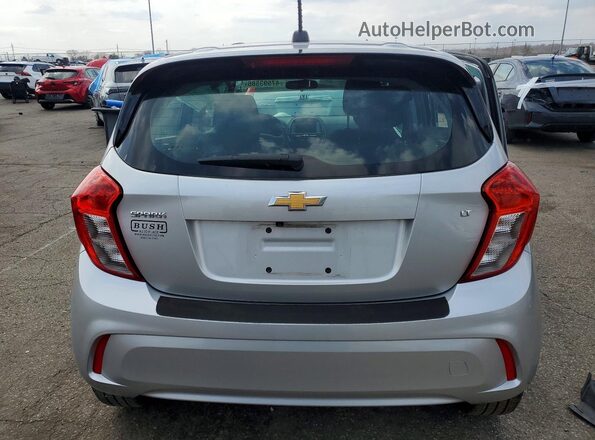 KL8CD6SA8KC720554 2019 CHEVROLET SPARK Silver Вид ззаду