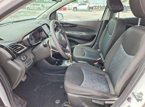 KL8CD6SA8NC035068 2022 CHEVROLET SPARK White 