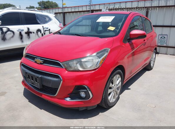 KL8CD6SAXHC713257 2017 CHEVROLET SPARK Красный Передняя левая четверть