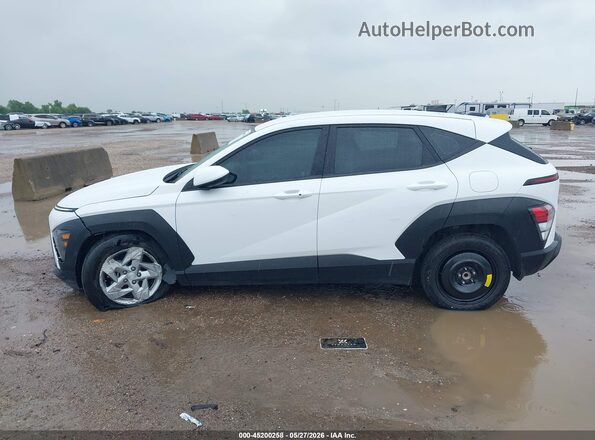 KM8HA3AB8SU260591 2025 HYUNDAI KONA White Սալոնի 360 աստիճան տեսք