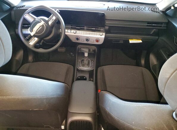 KM8HA3AB8TU370090 2026 HYUNDAI KONA Silver Widok deski rozdzielczej