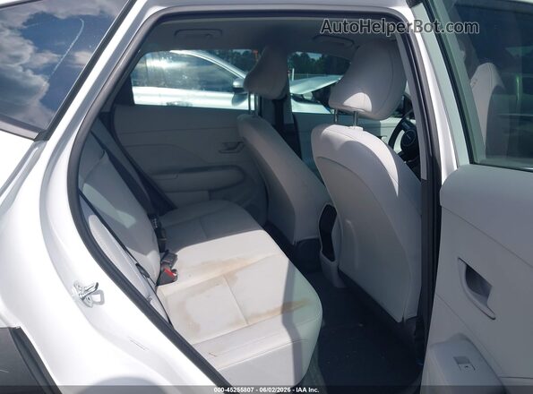 KM8HA3AB9SU220181 2025 HYUNDAI KONA White Vista de la etiqueta del VIN