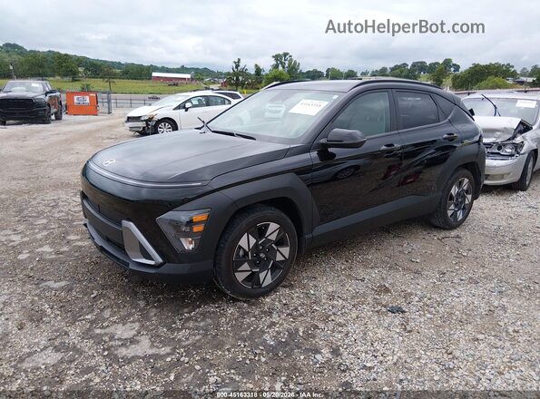 KM8HC3AB5RU184980 2024 HYUNDAI KONA Черный Передняя левая четверть