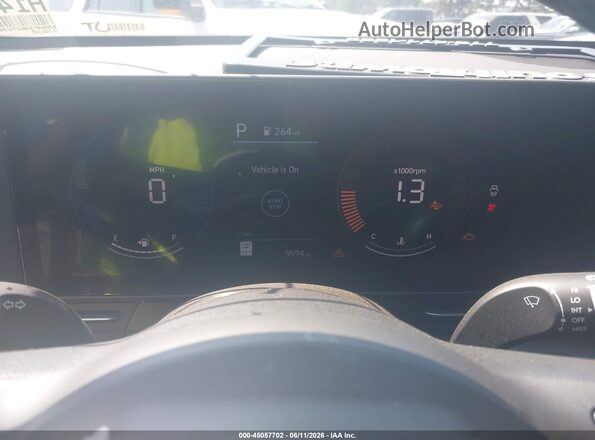 KM8HF3AB2TU381149 2026 HYUNDAI KONA Red Widok tylnych siedzeń
