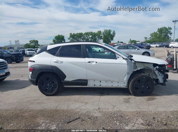 KM8HF3AB3TU419875 2026 HYUNDAI KONA White Rear interior view