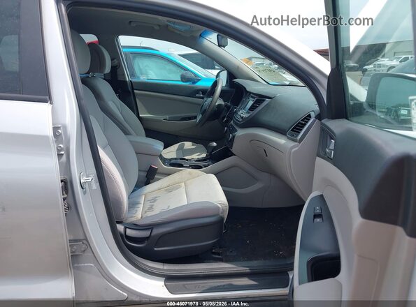 KM8J23A44HU494817 2017 HYUNDAI TUCSON Silver 