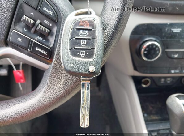 KM8J23A44HU494817 2017 HYUNDAI TUCSON Silver 