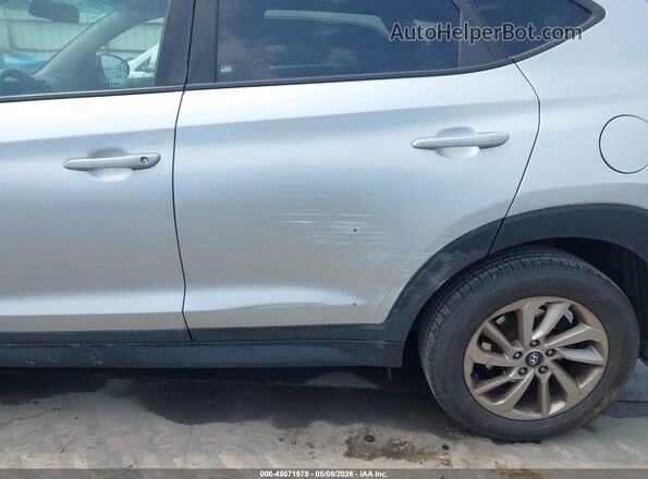 KM8J23A44HU494817 2017 HYUNDAI TUCSON Silver 