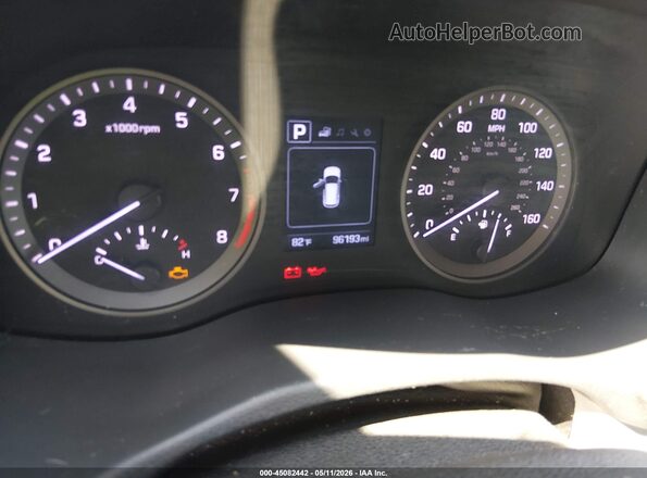 KM8J2CA44JU700899 2018 HYUNDAI TUCSON Blue Vista de los asientos traseros