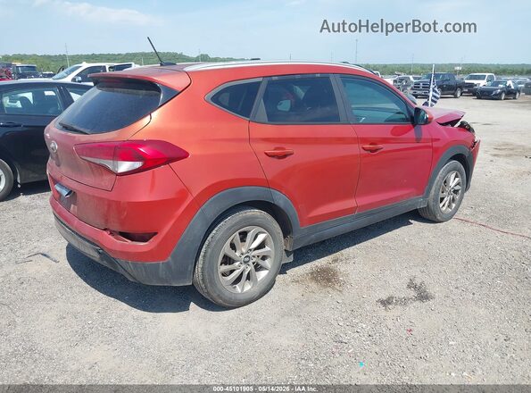 KM8J33A42GU075991 2016 HYUNDAI TUCSON Оранжевый Задняя правая четверть
