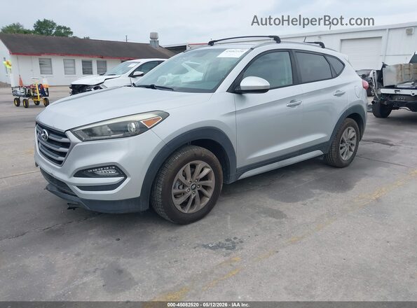 KM8J33A49HU413646 2017 HYUNDAI TUCSON Серебряный Передняя левая четверть