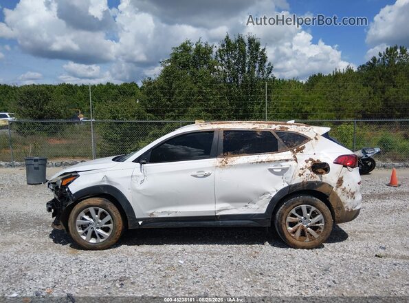 KM8J33A49KU042933 2019 HYUNDAI TUCSON White 360 interior view