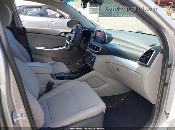 KM8J33AL1LU171404 2020 HYUNDAI TUCSON Silver წინა სალონის ხედი