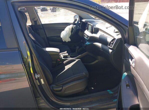 KM8J33ALXKU899396 2019 HYUNDAI TUCSON Blue Вид салону спереду