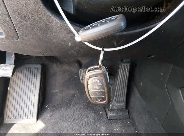 KM8J3CA2XHU290065 2017 HYUNDAI TUCSON Gray წინა პანელის ხედი