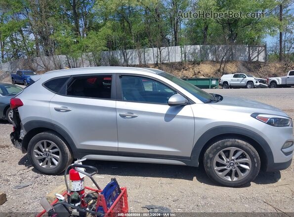 KM8J3CA40JU757212 2018 HYUNDAI TUCSON Silver სალონის 360-გრადუსიანი ხედი