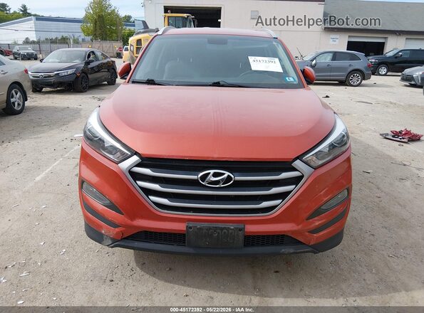 KM8J3CA41HU415214 2017 HYUNDAI TUCSON Оранжевый Вид щитка приборов