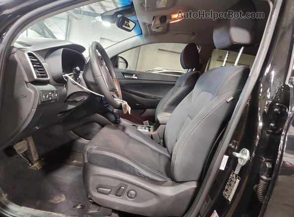 KM8J3CAL0MU393028 2021 HYUNDAI TUCSON Черный Вид салона спереди