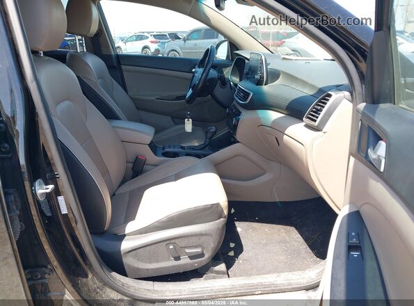 KM8J3CAL3MU374165 2021 HYUNDAI TUCSON Black Вид салону спереду