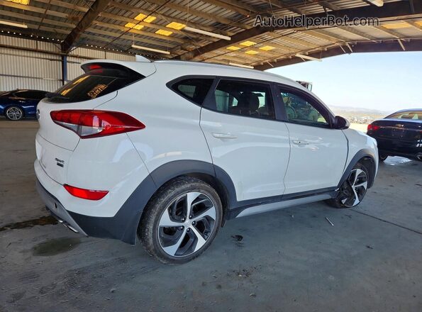 KM8J3CAL4JU802952 2018 HYUNDAI TUCSON White 