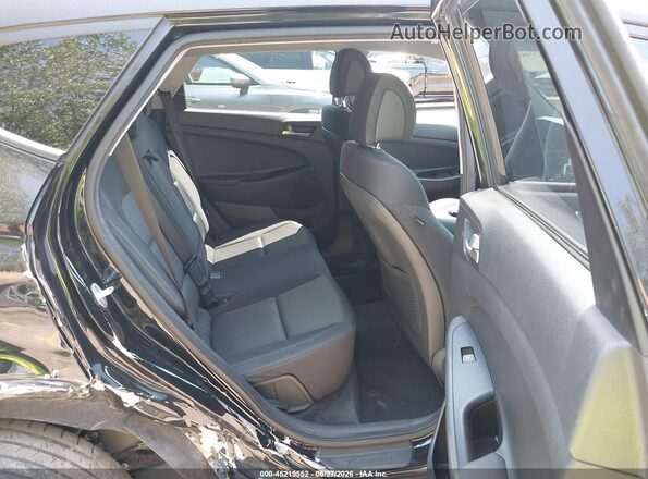 KM8J3CAL7JU756615 2018 HYUNDAI TUCSON Black Вид наклейки з VIN-кодом