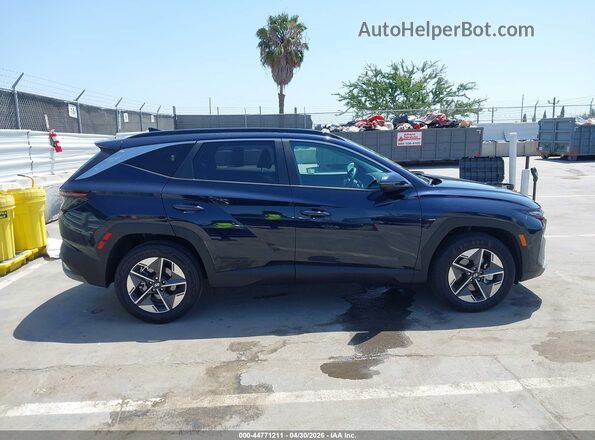 KM8JCDD19SU249989 2025 HYUNDAI TUCSON HYBRID Blue Vista interior trasera