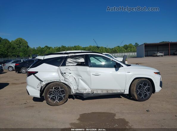 KM8JF3AE4NU102217 2022 HYUNDAI TUCSON White Rear interior view